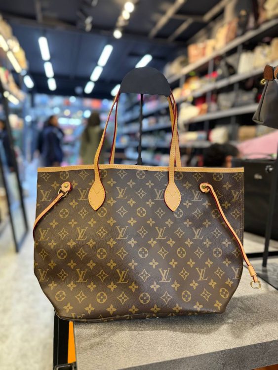 لویی ویتون نورفول بدون جعبه با بالاترین کیفیت کد6029